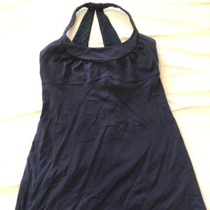 Lululemon tank in navy